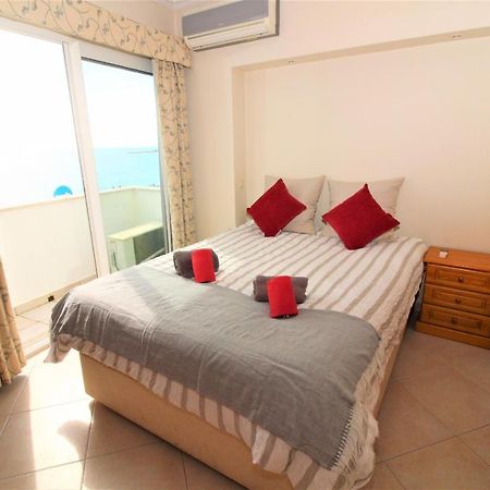 Waves View- Albufeira Apartment Exterior foto