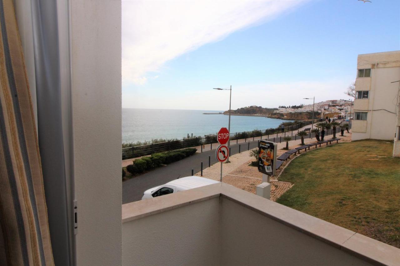 Waves View- Albufeira Apartment Exterior foto